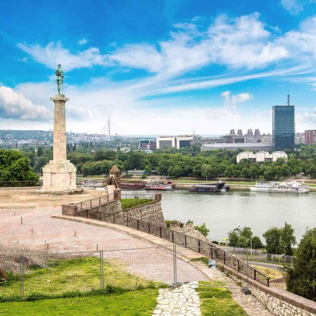 https://stellatours.com/wp-content/uploads/2018/09/destination-belgrade-06-640x640.jpg