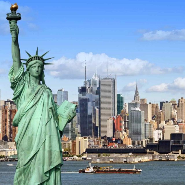 https://stellatours.com/wp-content/uploads/2018/09/destination-new-york-01-640x640.jpg